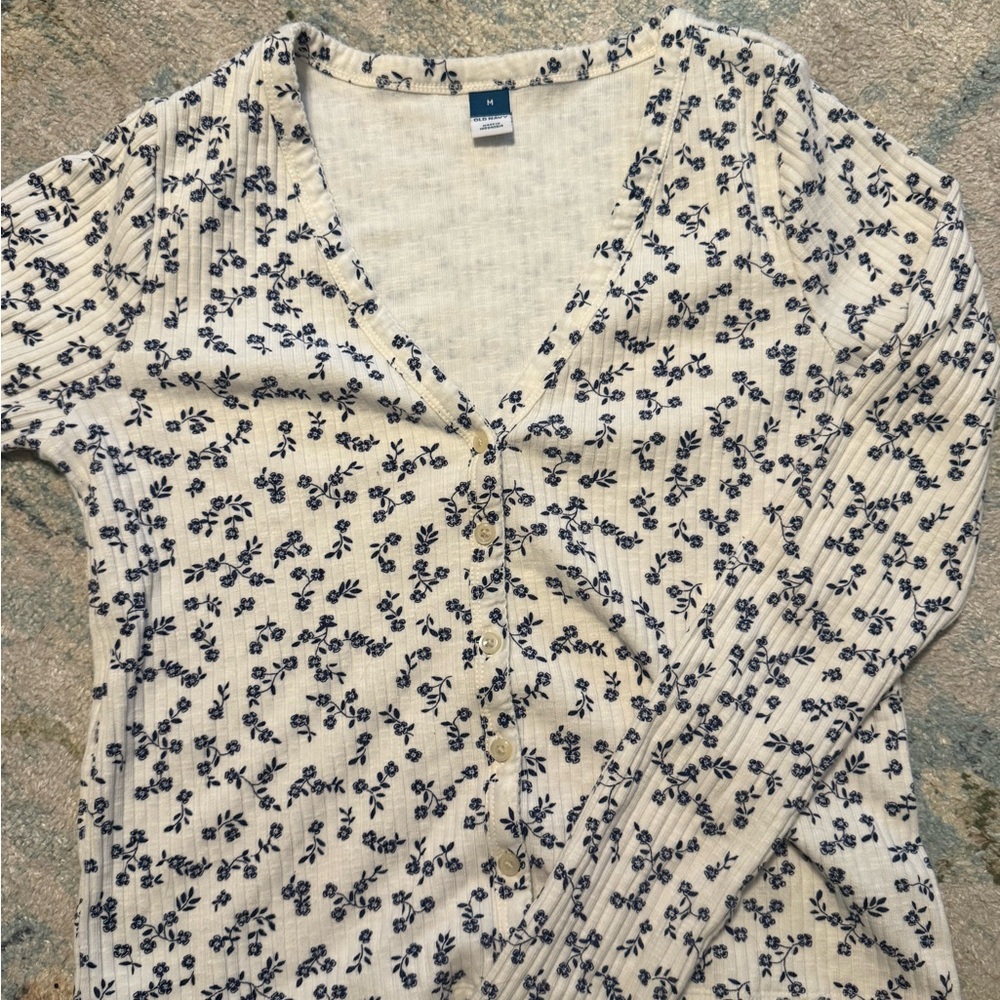 Old Navy White and Blue Floral Button Down Shirt